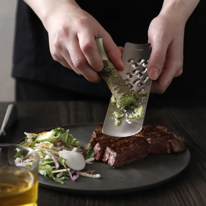 トミタ式おろし金1